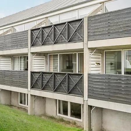 Lejl, 226 St, * Fano