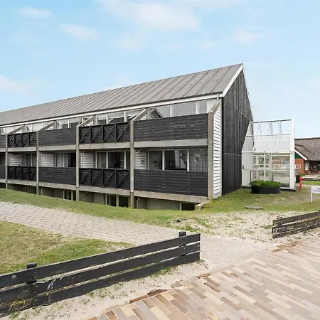 Lejl 226 St Apartman *